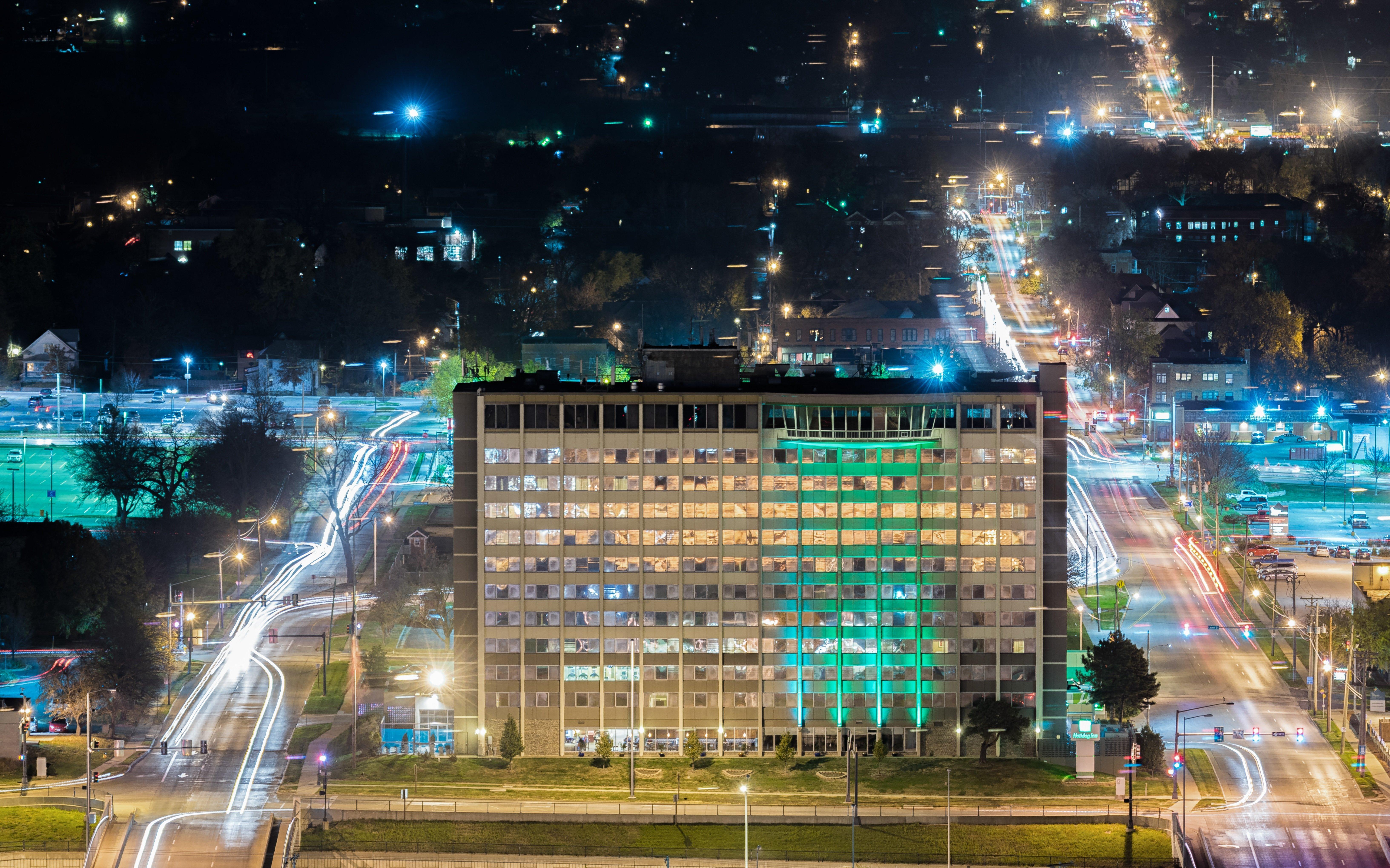 Holiday Inn Des Moines-Downtown-Mercy Campus By Ihg Esterno foto