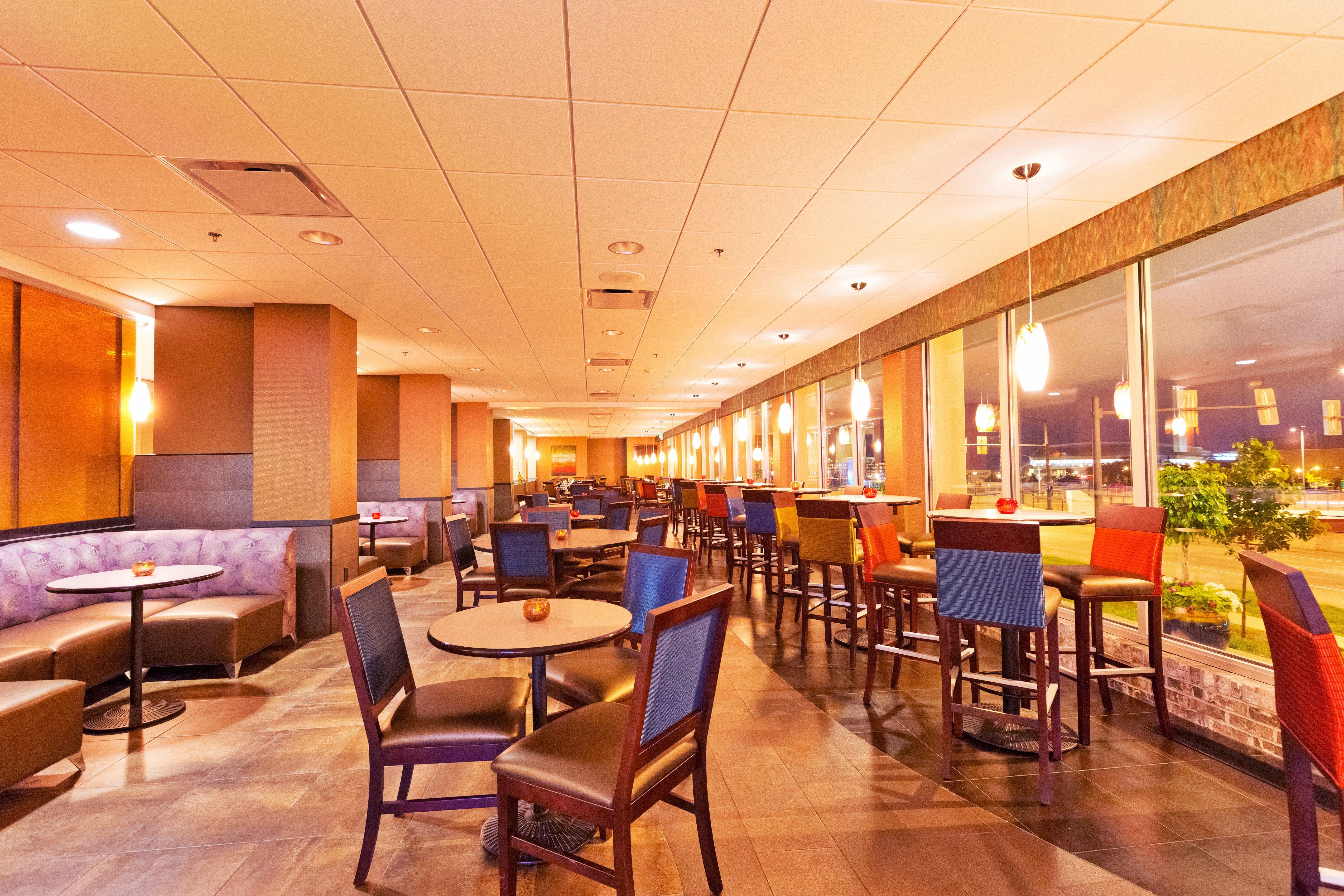 Holiday Inn Des Moines-Downtown-Mercy Campus By Ihg Esterno foto