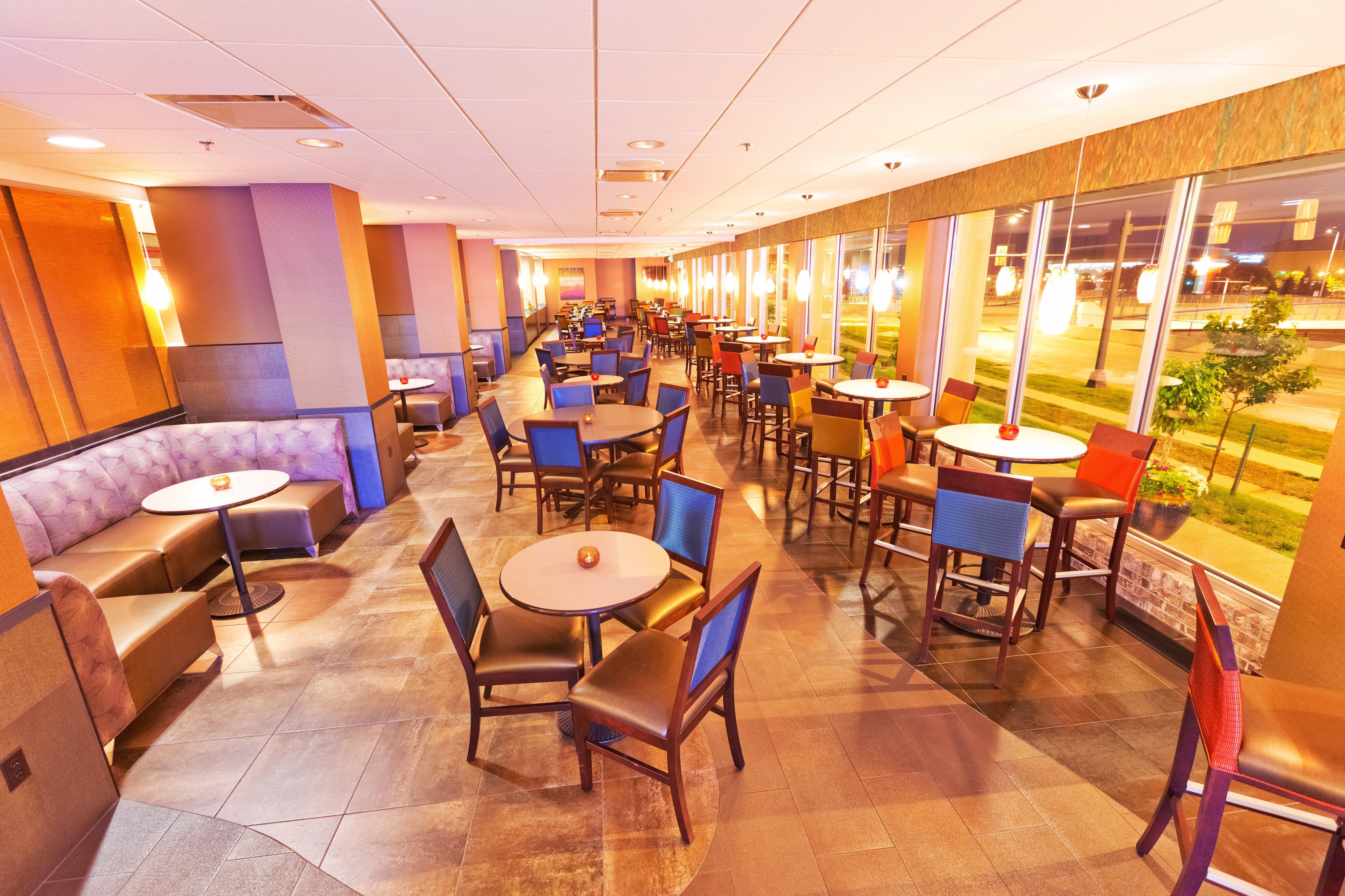 Holiday Inn Des Moines-Downtown-Mercy Campus By Ihg Esterno foto
