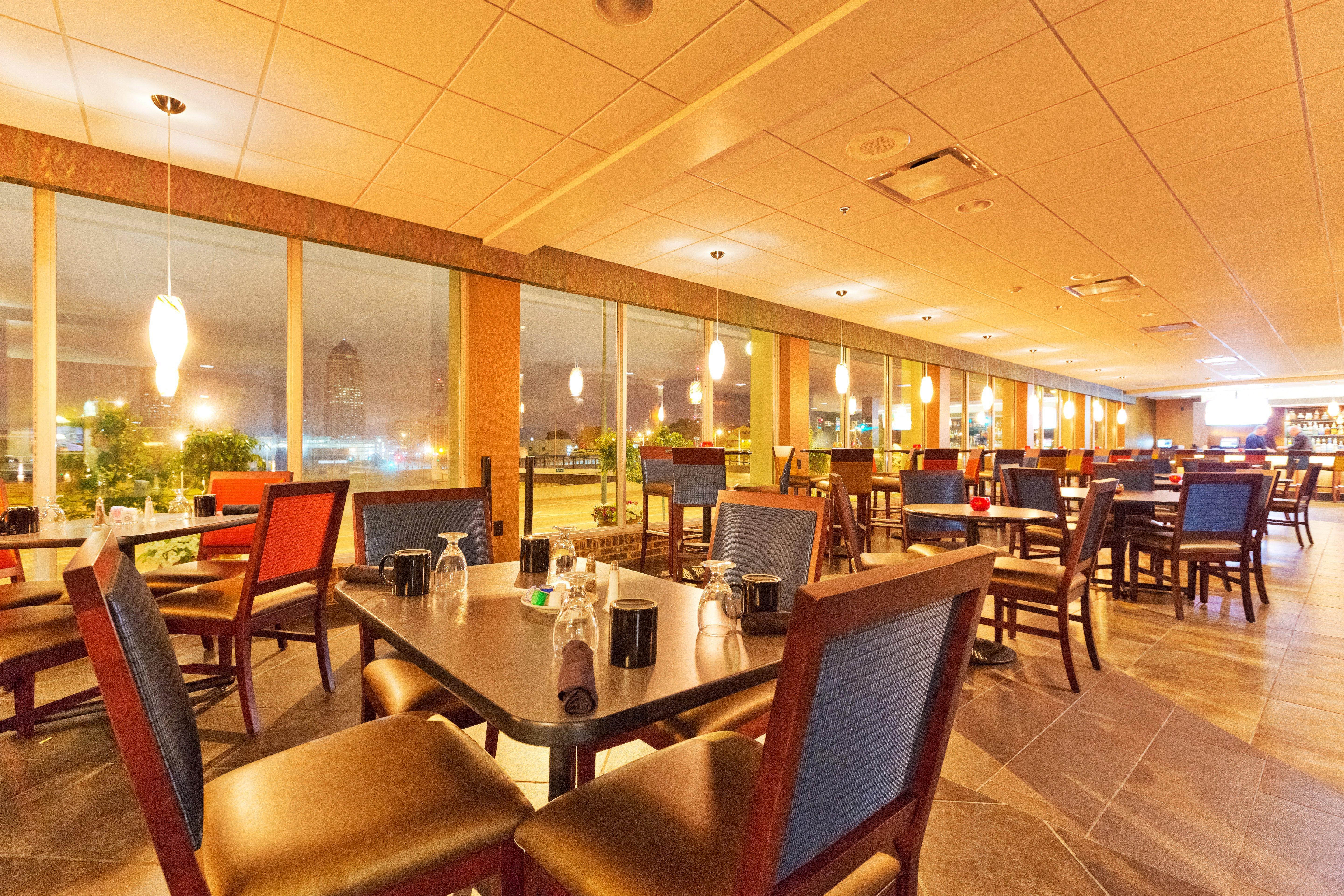 Holiday Inn Des Moines-Downtown-Mercy Campus By Ihg Esterno foto
