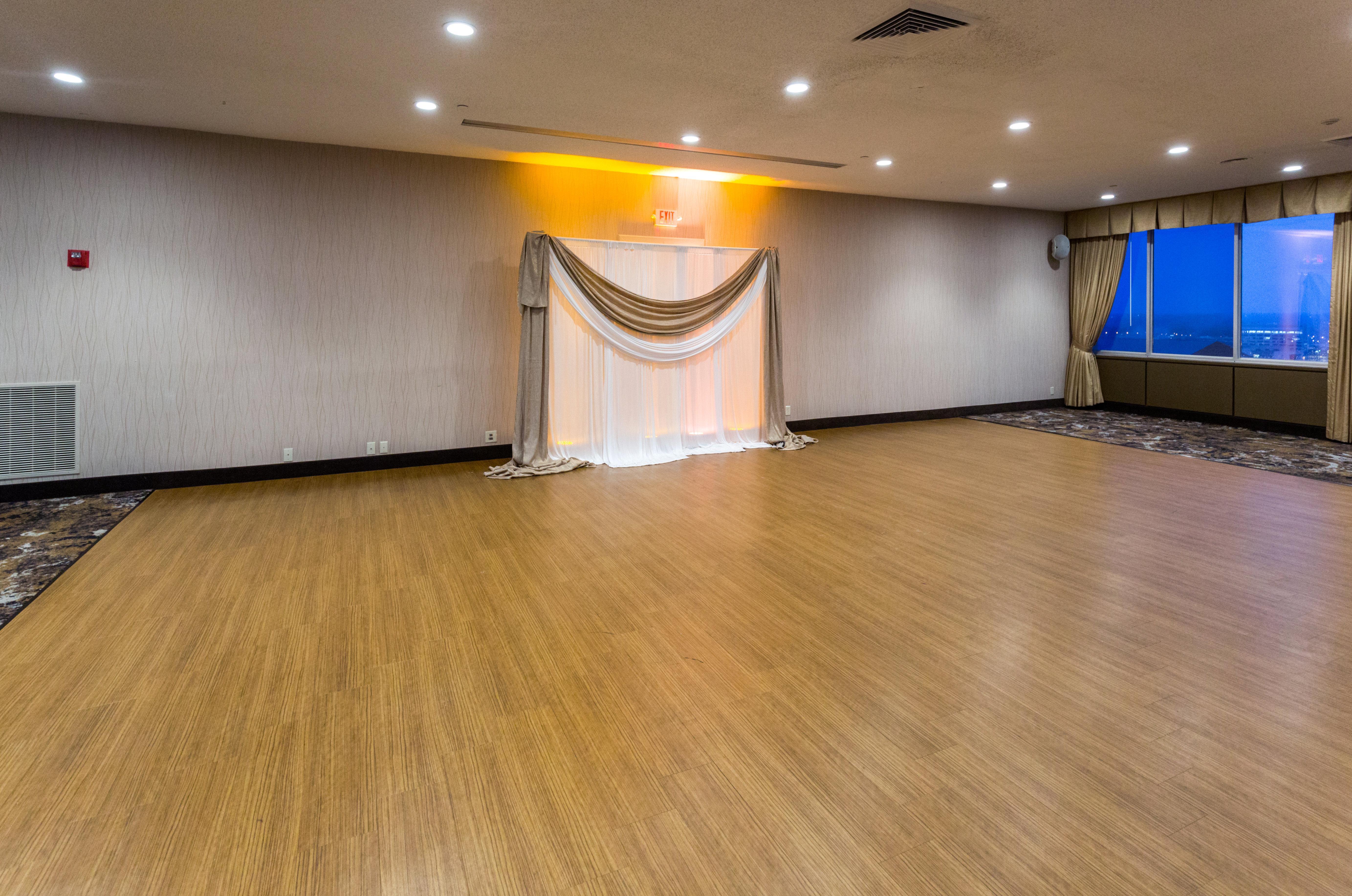 Holiday Inn Des Moines-Downtown-Mercy Campus By Ihg Esterno foto
